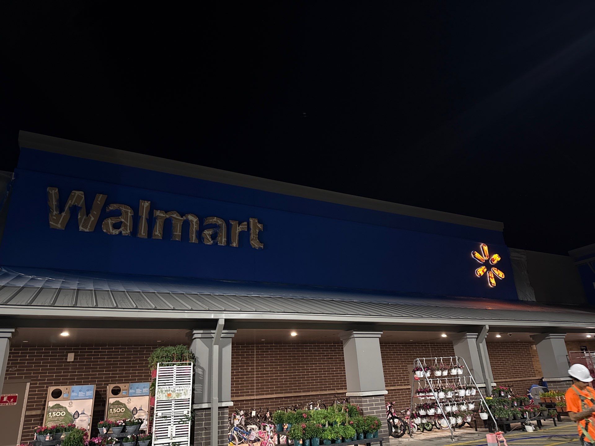 Walmart exterior during CTX painting operations at Store 7181 in Beaufort, South Carolina